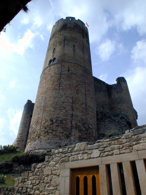 Najac castle keep - Le Donjon de Najac